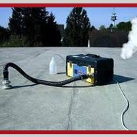 Recherche et détection de fuite d’eau sur toiture terrasse par injection fumigène, mise en eau…